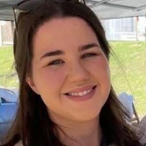 Meet your Posher, Felicity